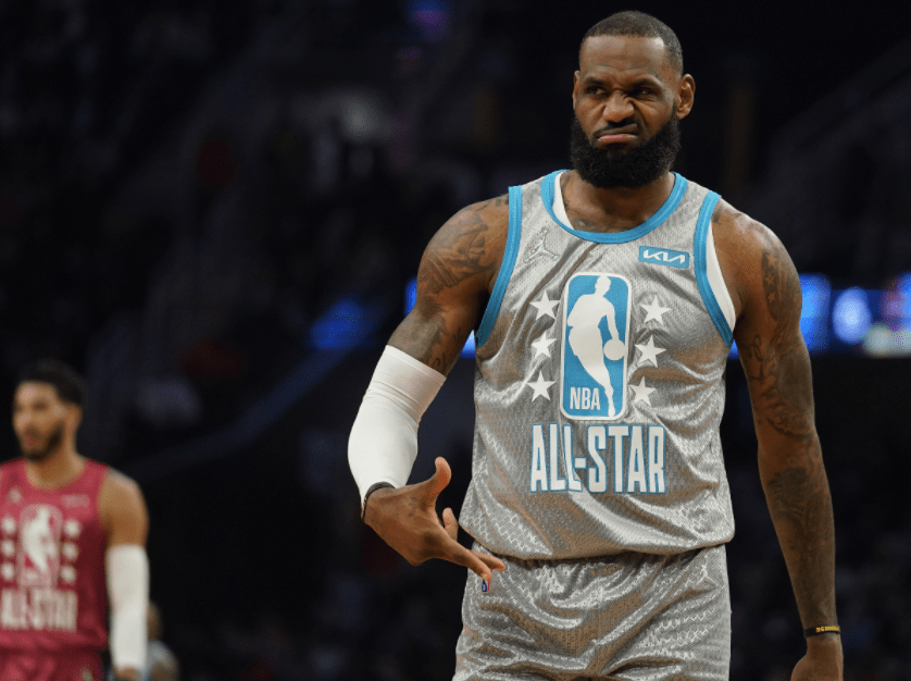  集结日突围战来临，瓦伦西亚围绕全明星赛复出首秀，态度坚定，医务组通报恢复-开云kaiyun娱乐网站