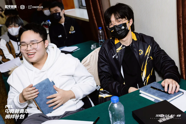 集结日突围战来临,瓦伦西亚围绕全明星赛复出首秀,态度坚定,医务组通报恢复 集结日突围战来临,瓦伦西亚围绕全明星赛复出首秀,态度坚定,医务组通报恢复