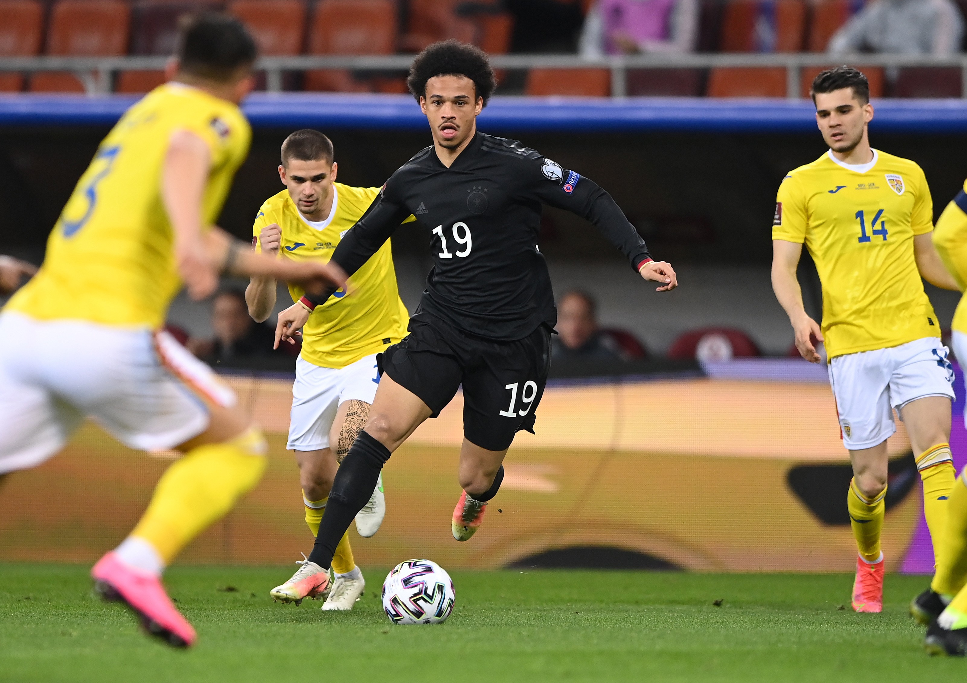 皇家社会内部会议纪要流出——窗口期刷新队史纪录，德甲使命明确，赛程密集仍需轮换的简单介绍