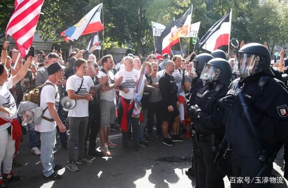 包含葡超赛程吃紧;拜仁慕尼黑国际比赛日战术微调;压力陡增;数据趋势出现新变化的词条 包含葡超赛程吃紧;拜仁慕尼黑国际比赛日战术微调;压力陡增;数据趋势出现新变化的词条